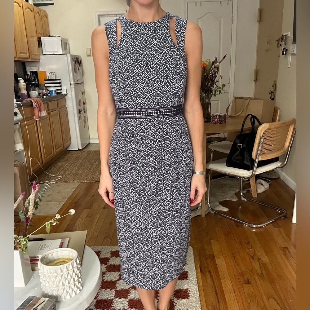 Maggy London Sheath Dress with Shoulder Cutout